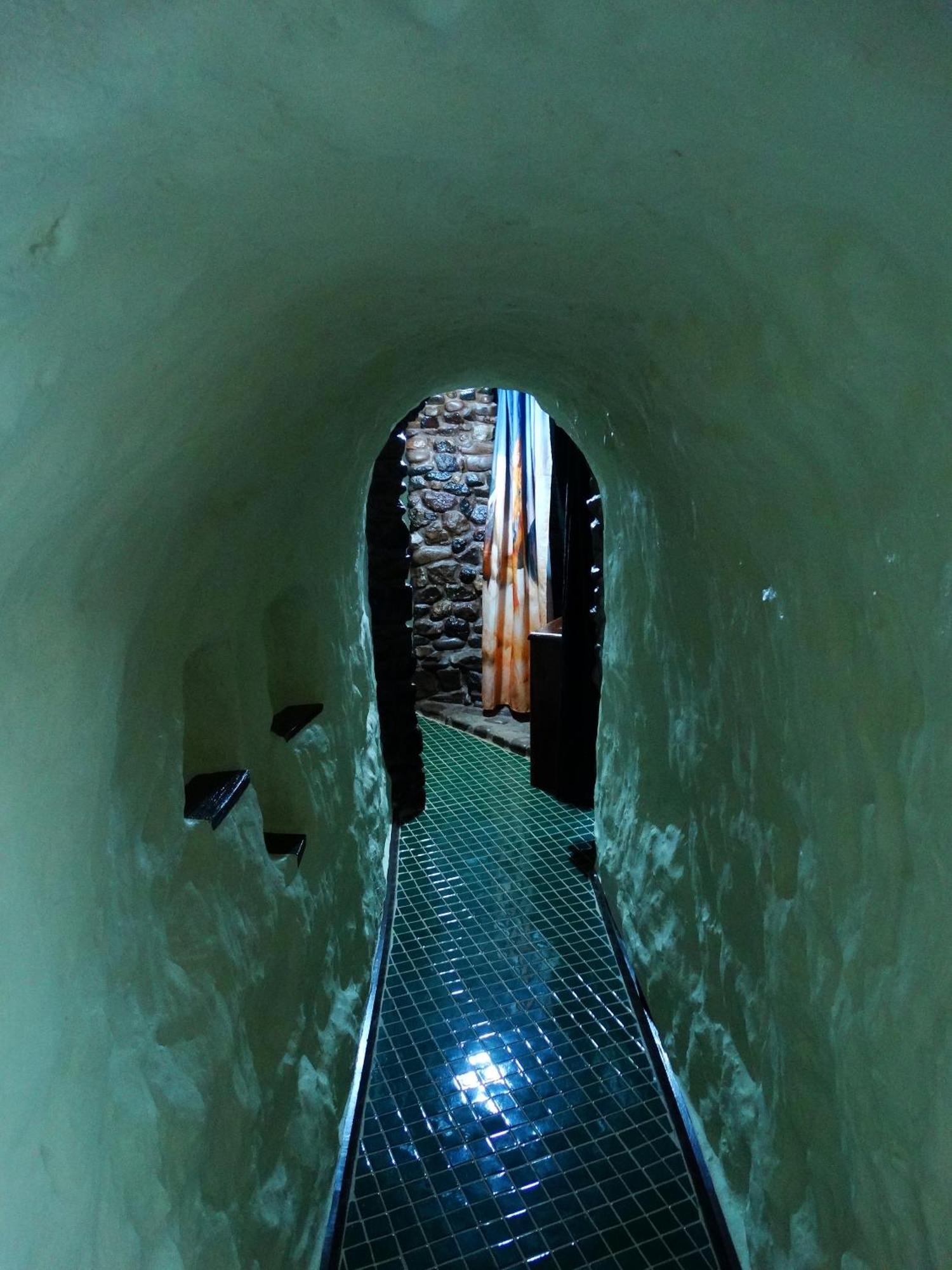 Hotel Di'S Dugouts Coober Pedy Zewnętrze zdjęcie