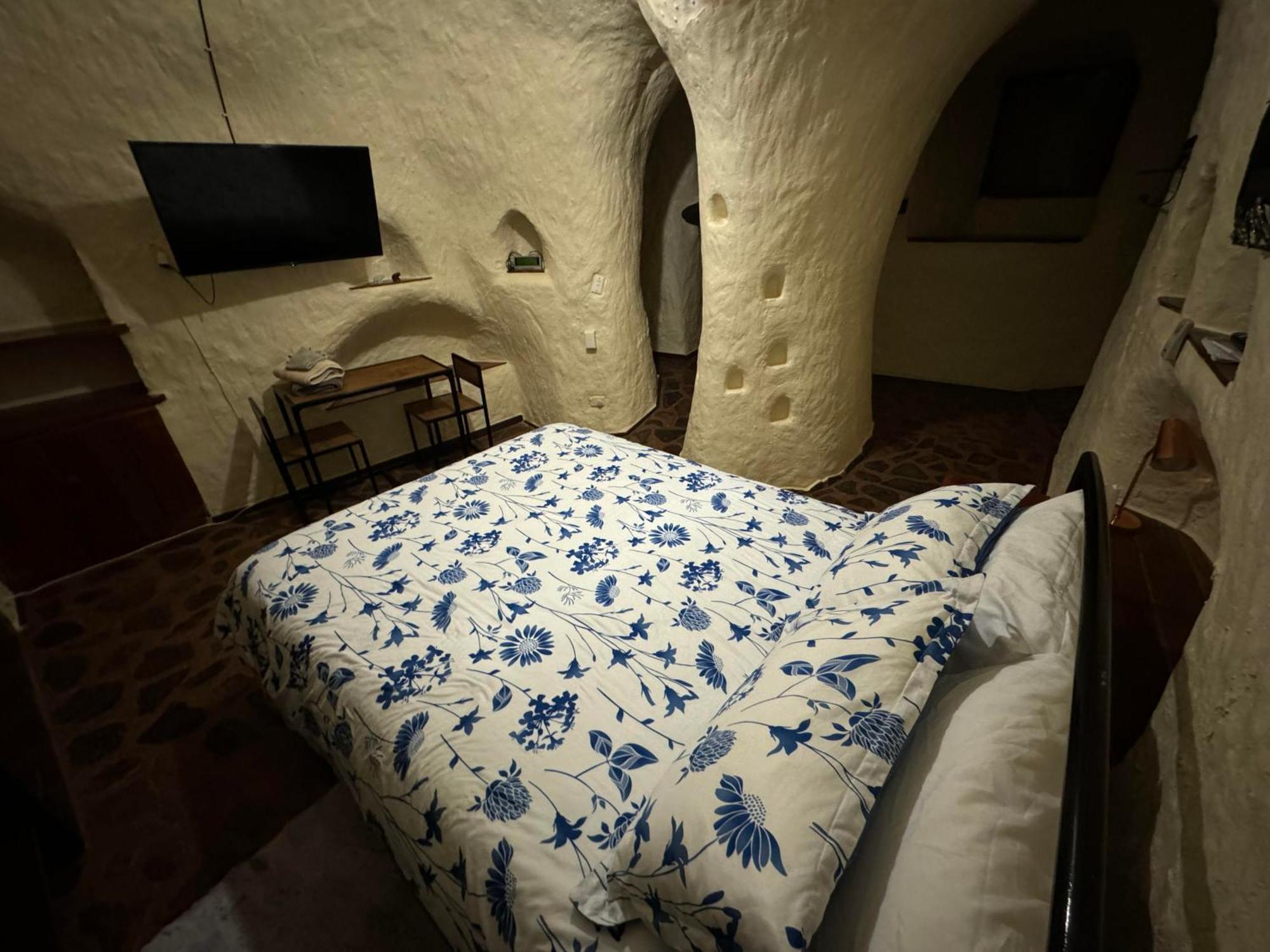 Hotel Di'S Dugouts Coober Pedy Zewnętrze zdjęcie