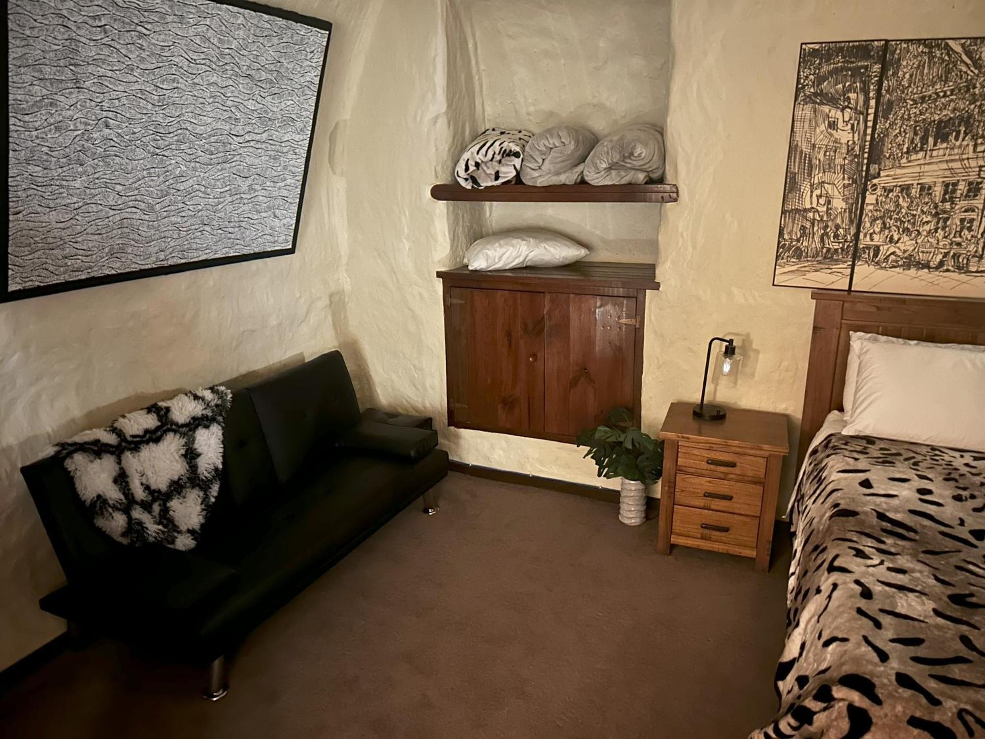 Hotel Di'S Dugouts Coober Pedy Zewnętrze zdjęcie